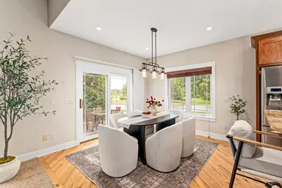 W193N5889  Canary Dr, Menomonee Falls, WI 53051 - Photo 8