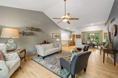 403  Fair Oaks Dr, Williams Bay, WI 53191 - Photo 8