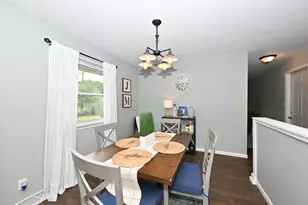 N90W17638 St Francis Dr, Menomonee Falls, WI 53051 - Photo 8