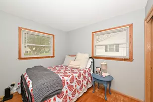 N90W17638 St Francis Dr, Menomonee Falls, WI 53051 - Photo 14