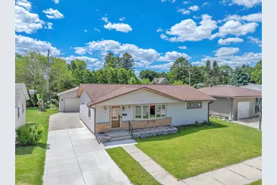 2327  Ontario Ave, Sheboygan, WI 53081 - Photo 4