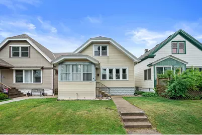 1724 S 72nd St, West Allis, WI 53214 - Photo 2