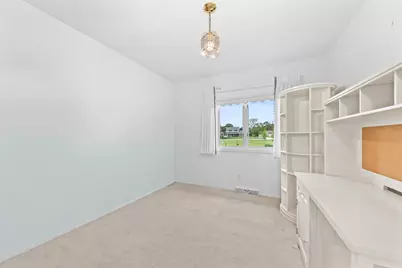 11040 N Riverland Ct, Mequon, WI 53092 - Photo 18