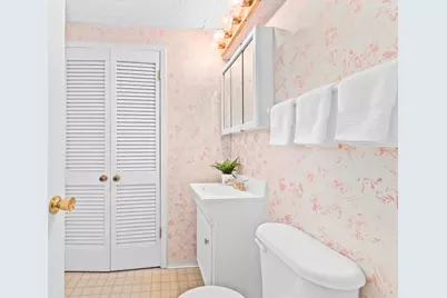 11040 N Riverland Ct, Mequon, WI 53092 - Photo 28