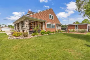 548 Whitcomb Ave, Sheboygan, WI 53081 - Photo 8