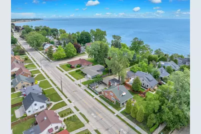 548  Whitcomb Ave, Sheboygan, WI 53081 - Photo 4