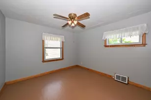 4164 S 4th St, Milwaukee, WI 53207 - Photo 12