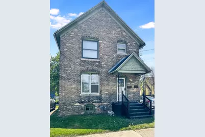 1015  Hamilton St, Manitowoc, WI 54220 - Photo 2