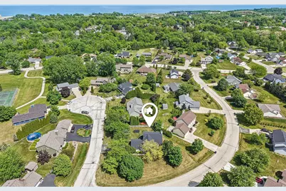 3332 E Debbie Dr, Oak Creek, WI 53154 - Photo 56