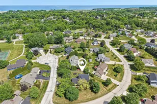 3332 E Debbie Dr, Oak Creek, WI 53154 - Photo 56