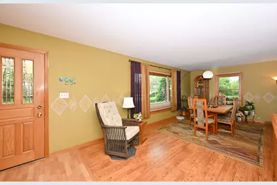 W133S6873  Bristlecone Ct, Muskego, WI 53150 - Photo 6