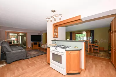 W133S6873  Bristlecone Ct, Muskego, WI 53150 - Photo 12