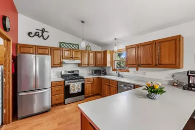 1409  Jefferson St, West Bend, WI 53090 - Photo 8