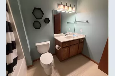 3903  Heather Valley Rd #208, Sheboygan, WI 53083 - Photo 16
