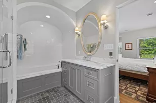 2700 E Menlo Blvd, Shorewood, WI 53211 - Photo 32