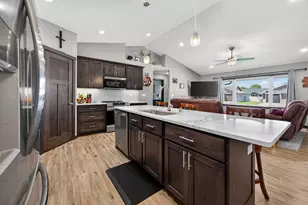 1822 Brooklyn Pl, Holmen, WI 54636 - Photo 22