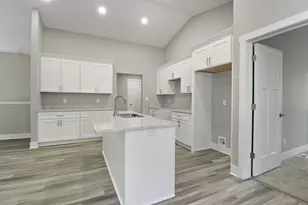 11533 8th Ave, Pleasant Prairie, WI 53158 - Photo 10