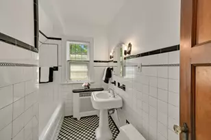 6625 W Grant St, West Allis, WI 53219 - Photo 18
