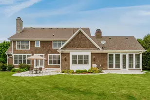 N74W16173 Stonewood Dr, Menomonee Falls, WI 53051 - Photo 4