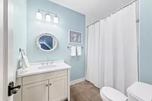 N74W16173 Stonewood Dr, Menomonee Falls, WI 53051 - Photo 26