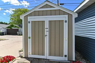 2119 E Holt Ave, Milwaukee, WI 53207 - Photo 40