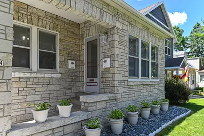 2119 E Holt Ave #A, Milwaukee, WI 53207 - Photo 2