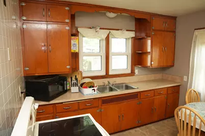 8209 W Burleigh St, Milwaukee, WI 53222 - Photo 8