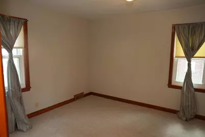 8209 W Burleigh St, Milwaukee, WI 53222 - Photo 18