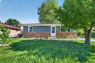 4200 Maryland Ave, Racine, WI 53405 - Photo 2