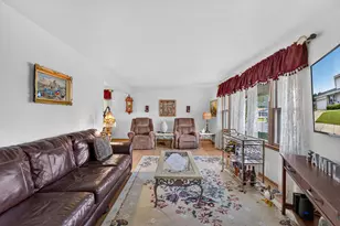 5319 Wright Ave, Racine, WI 53406 - Photo 6