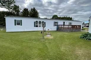 7136 Tannery Rd, Two Rivers, WI 54241 - Photo 4