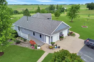 E8871 Reo Ave, Christiana, WI 54667 - Photo 4