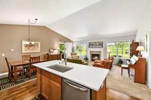 1986 Blue Spruce Ct, Port Washington, WI 53024 - Photo 6