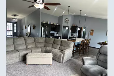 800  Linda Ln, Watertown, WI 53094 - Photo 18