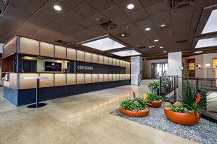 270 E Highland Ave, Milwaukee, WI 53202 - Photo 40
