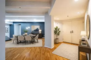 270 E Highland Ave, Milwaukee, WI 53202 - Photo 4