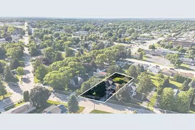 2420  Erie Ave, Sheboygan, WI 53081 - Photo 32