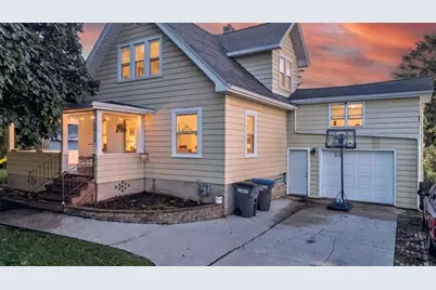 2420  Erie Ave, Sheboygan, WI 53081 - Photo 2