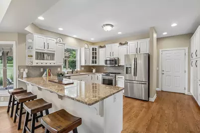 S94W31694  Gena Dr, Mukwonago, WI 53149 - Photo 8