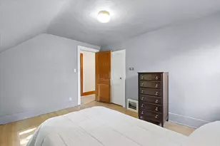 18905 W Linnie Lac Pl, New Berlin, WI 53146 - Photo 22