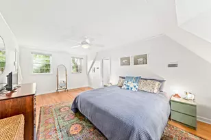 2559 N 86th St, Wauwatosa, WI 53226 - Photo 8