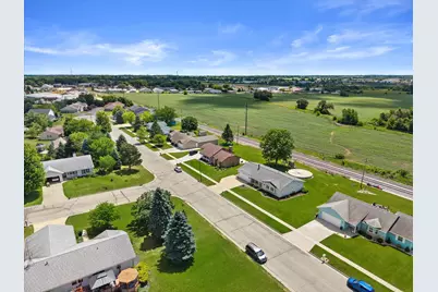501  Davis St, Elkhorn, WI 53121 - Photo 28