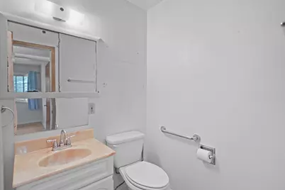 8456  17th Ave, Kenosha, WI 53143 - Photo 10