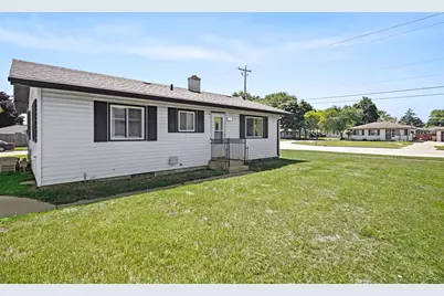 8456  17th Ave, Kenosha, WI 53143 - Photo 26