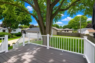 1551 W Goldcrest Ave, Milwaukee, WI 53221 - Photo 10