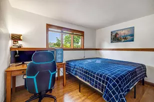 1551 W Goldcrest Ave, Milwaukee, WI 53221 - Photo 18