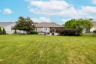 1446 Mulberry St, Hartford, WI 53027 - Photo 32