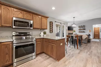 1446  Mulberry St, Hartford, WI 53027 - Photo 8