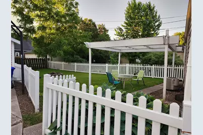 7933  29th Ave, Kenosha, WI 53143 - Photo 2