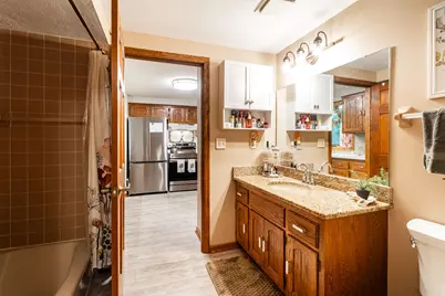 3278 S Acredale Ct, New Berlin, WI 53151 - Photo 16